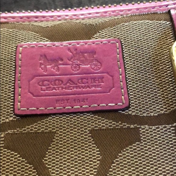 Coach Wallet - Picture 5 of 6